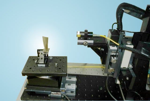 Novacam_four-axis_blade_Inspection_config-GradientBG-flattenedSmaller.jpg